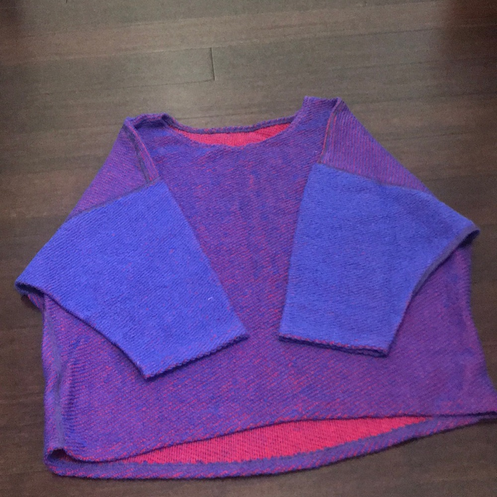 Tri-color American Apparel pull over sweater
